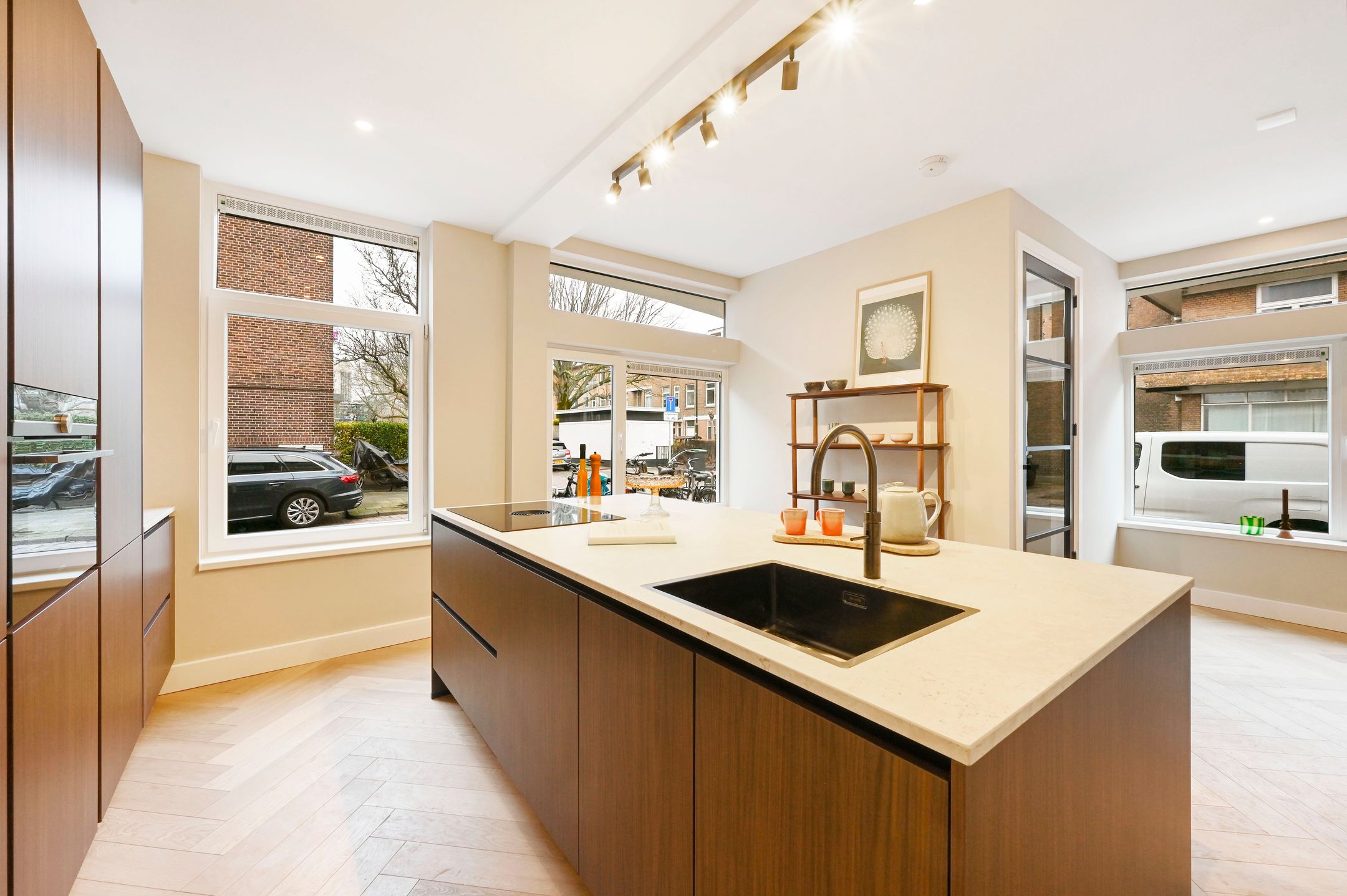 Foto 15 van van Egmondestraat 9