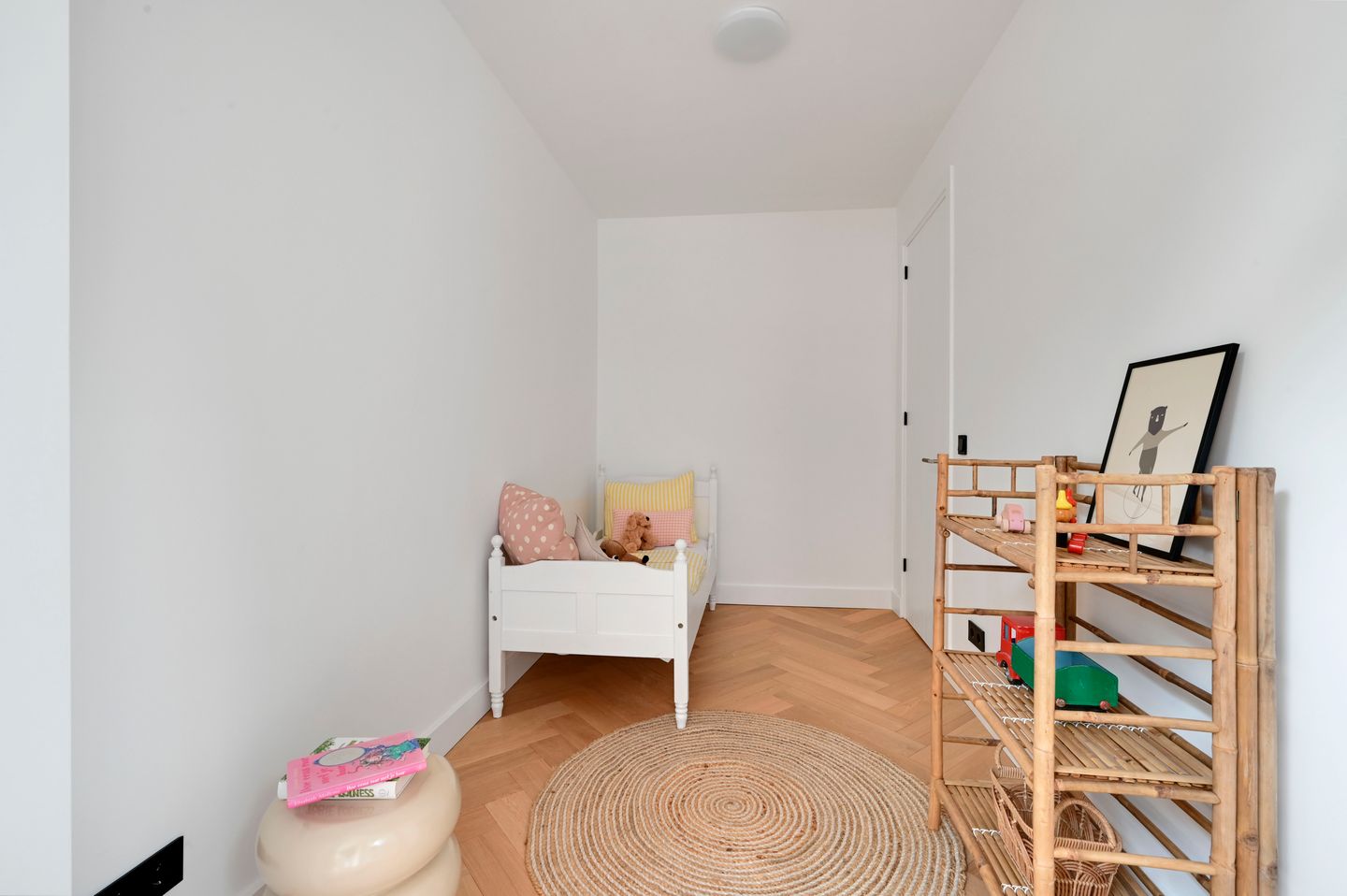 Foto 19 van van Egmondestraat 9