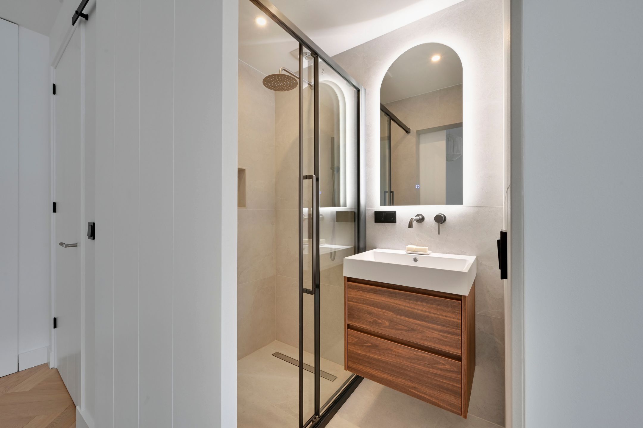 Foto 30 van van Egmondestraat 9