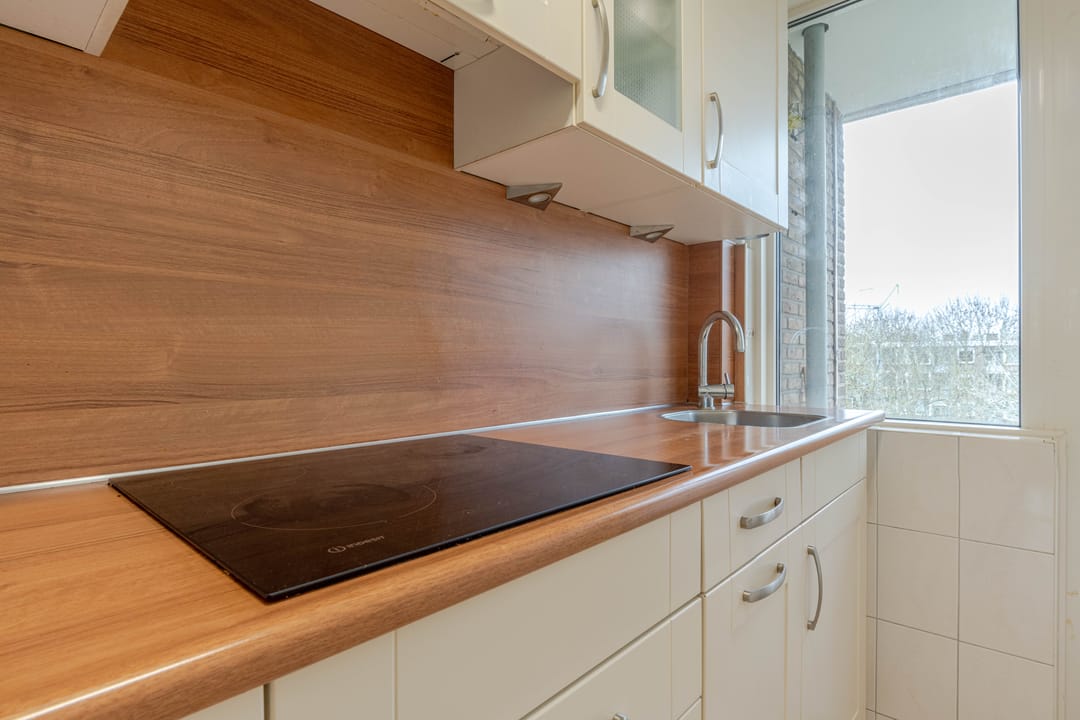 Foto 16 van Stuart Millpad 77