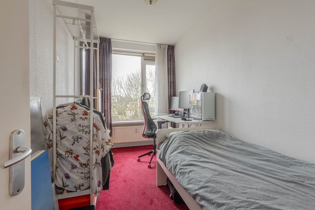 Foto 23 van Stuart Millpad 77