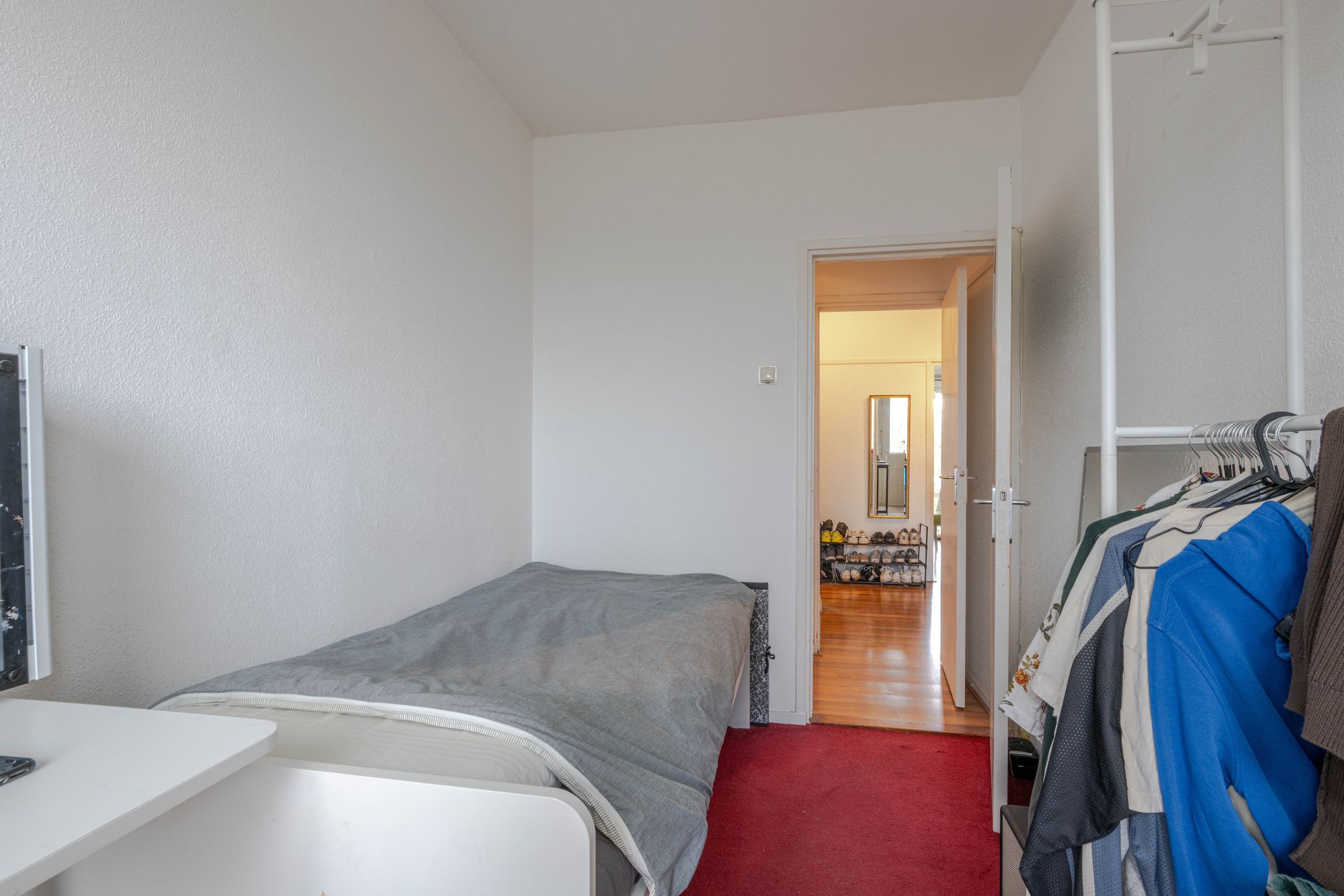 Foto 24 van Stuart Millpad 77