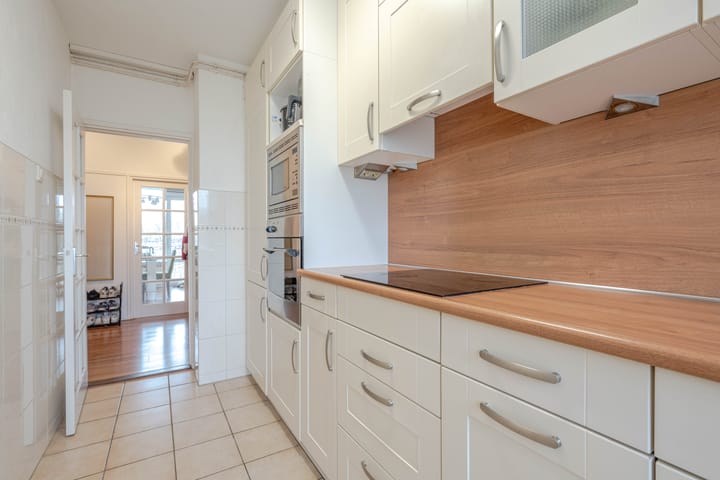 Foto 3 van Stuart Millpad 77