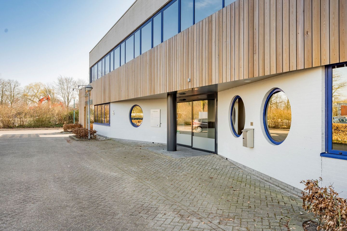 Bekijk foto 2 van Kastanjelaan 6