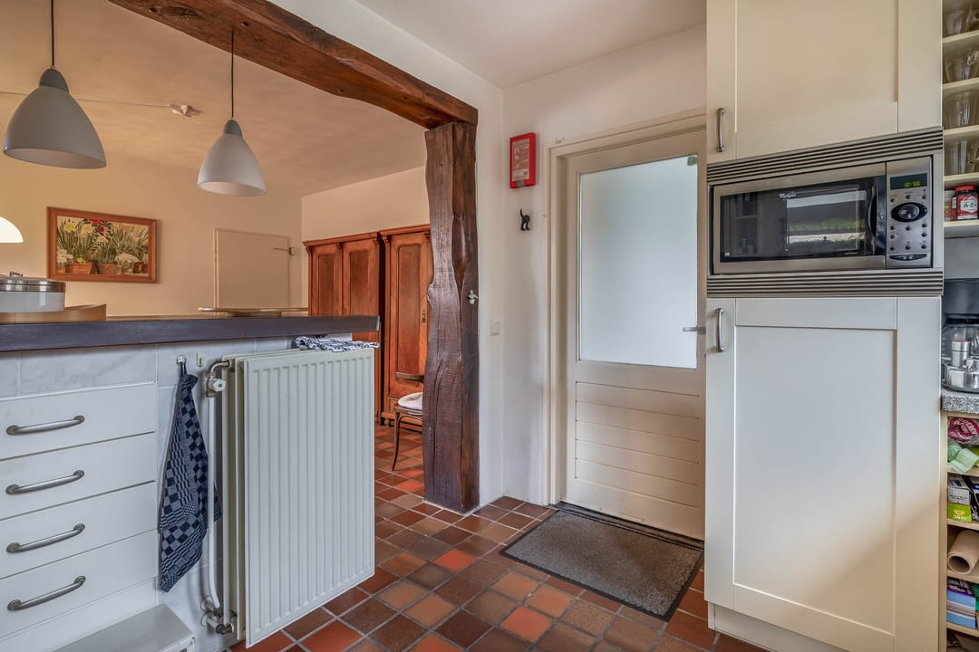 Photo 13 of Schadewijkstraat 28
