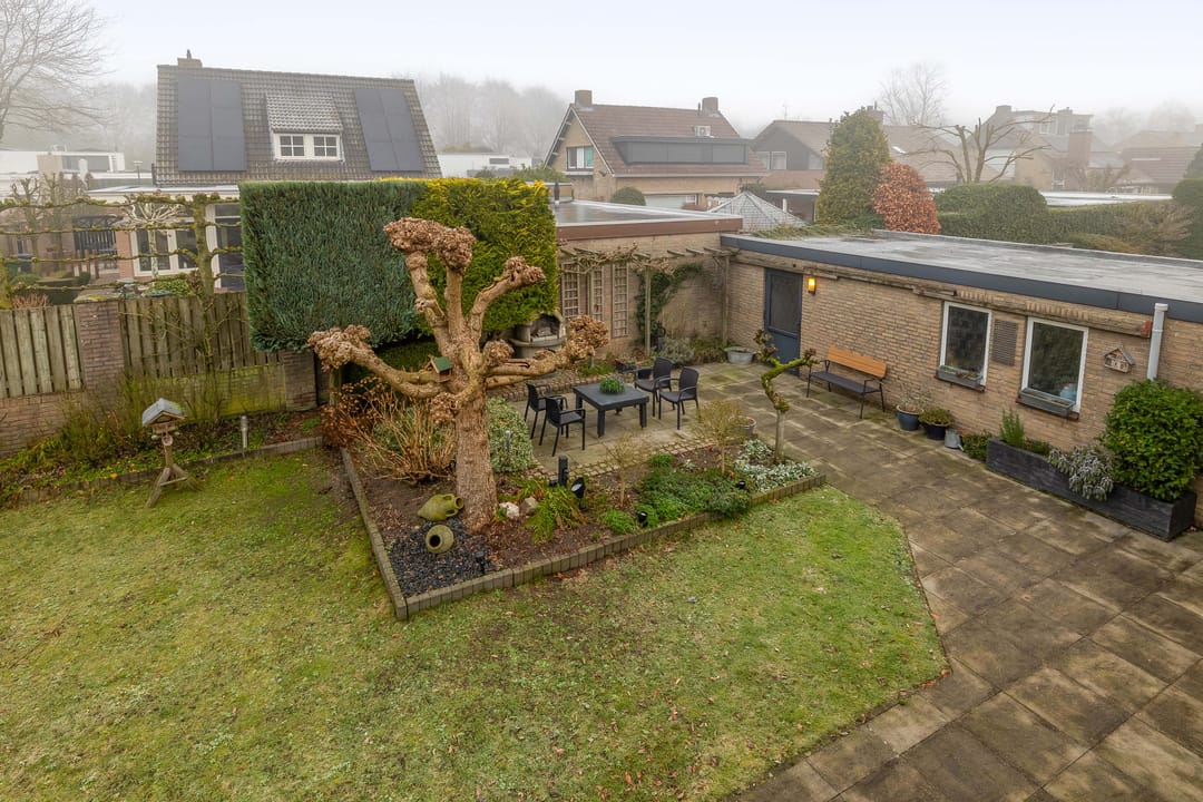 Photo 32 of Schadewijkstraat 28