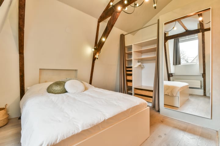 Photo 16 of Govert Flinckstraat 229-2V