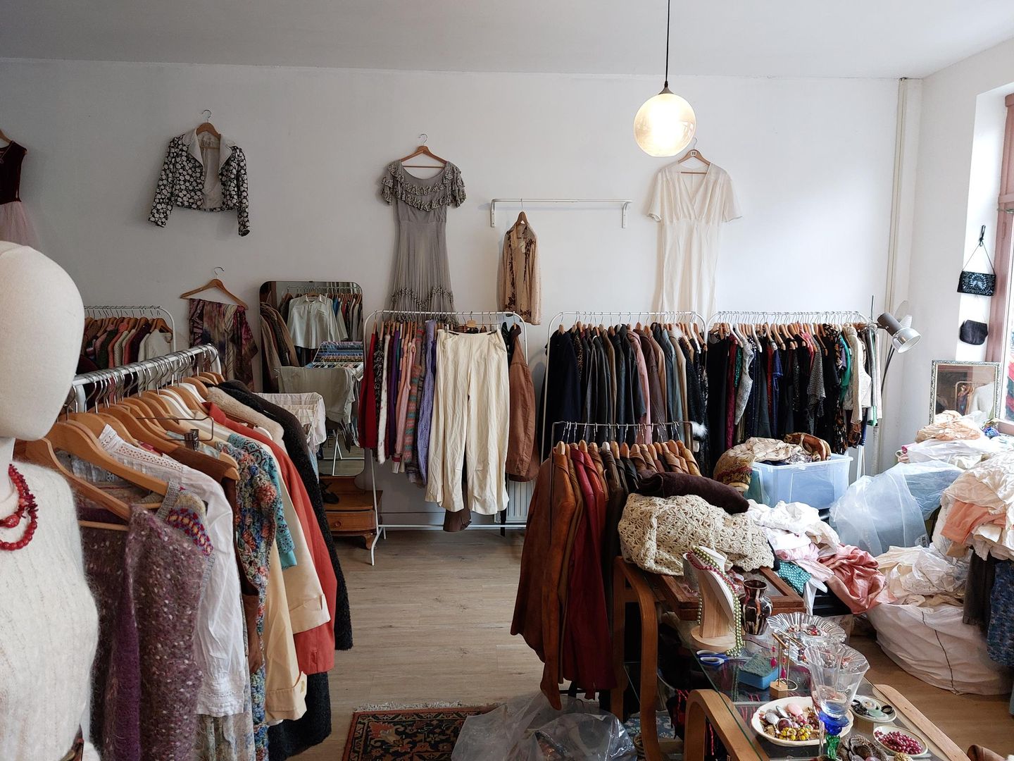 Bekijk foto 2 van Witte de Withstraat 114-H