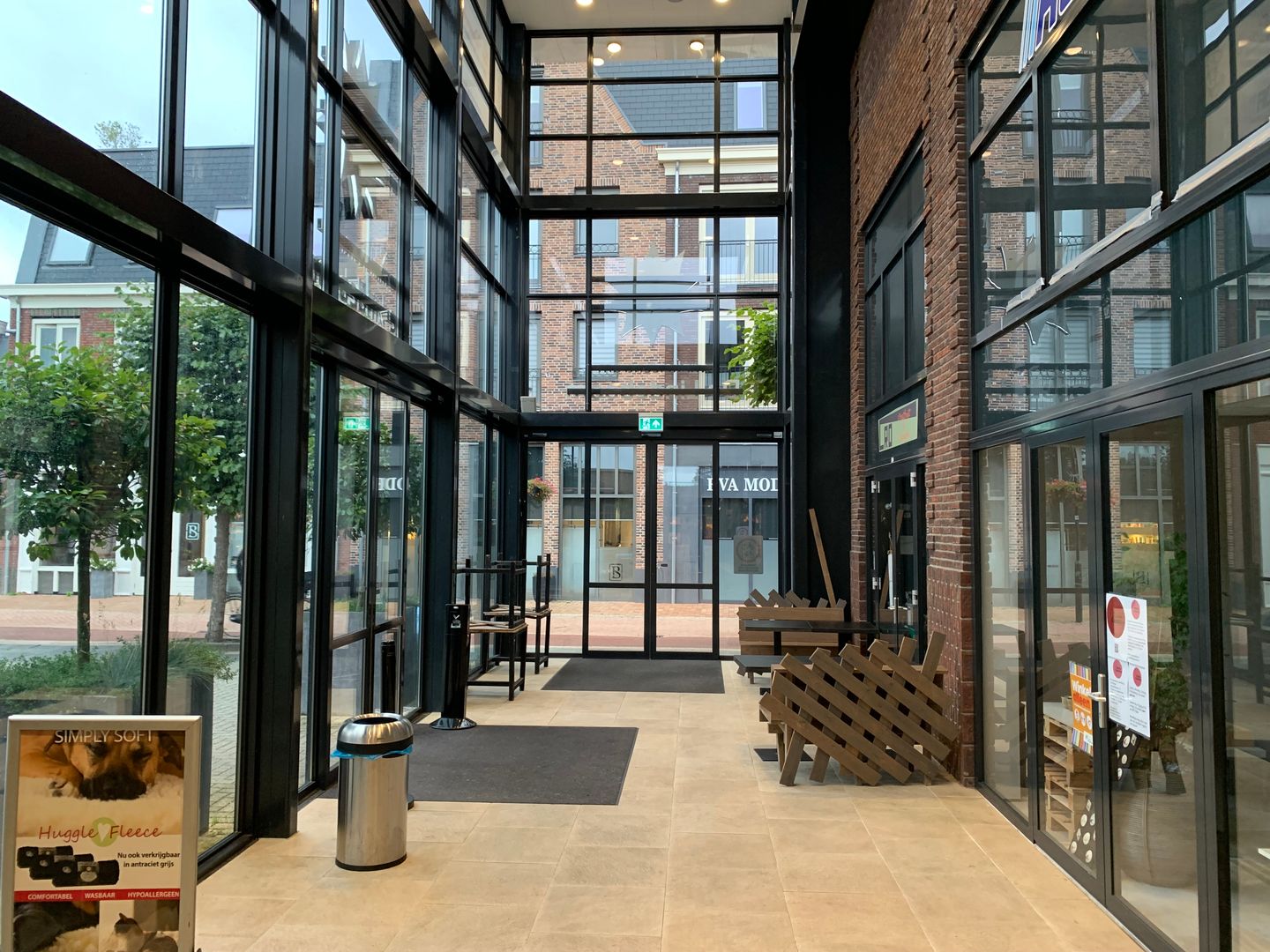 Bekijk foto 3 van De Lindeboom 13