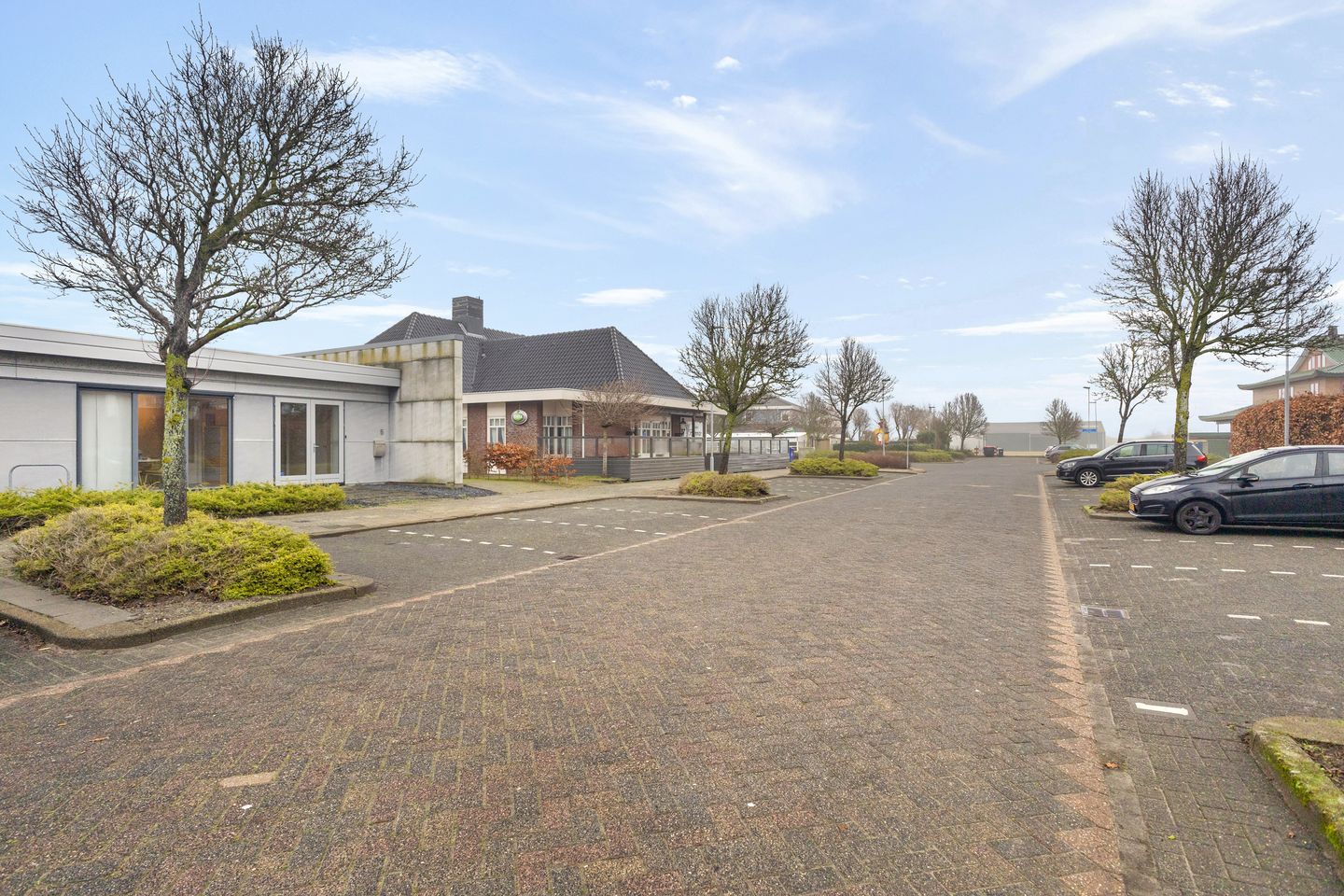 Bekijk foto 3 van meester Daarnhouwerstraat 5