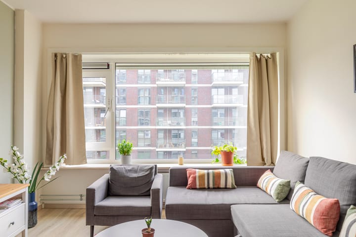 Foto 2 van Monnetlaan 110