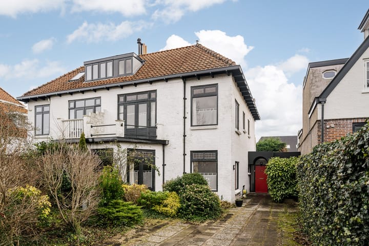 Bronsteeweg 24 main image