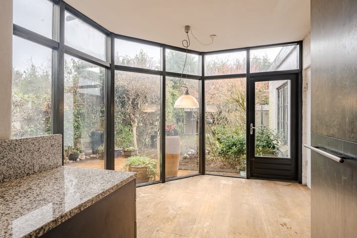 Foto 20 van Bronsteeweg 24