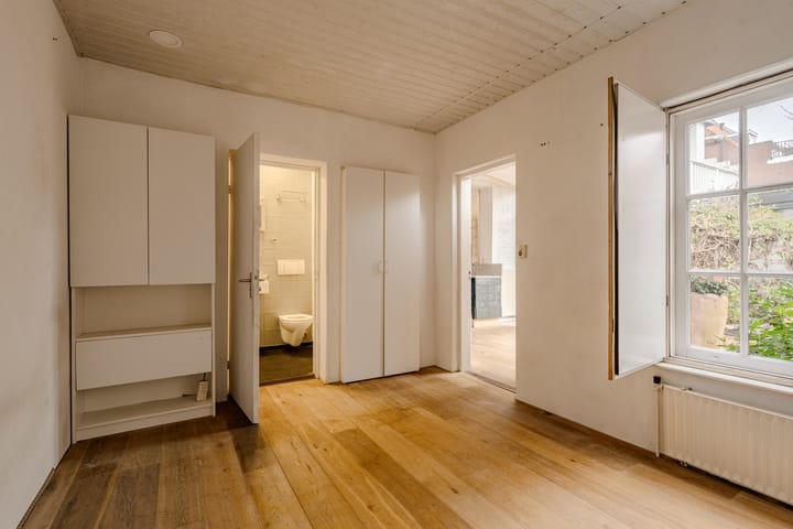 Foto 22 van Bronsteeweg 24