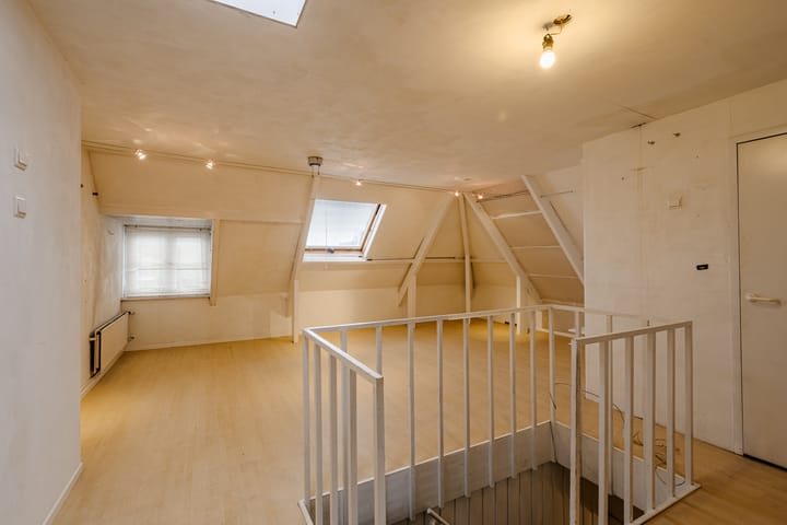 Foto 48 van Bronsteeweg 24