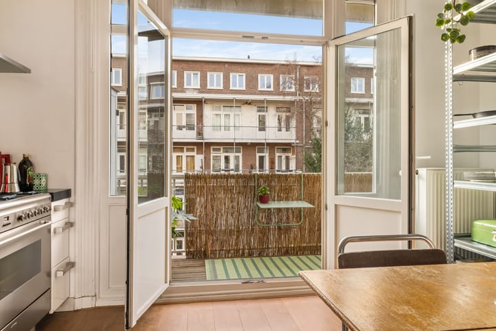 Foto 15 van Admiraal De Ruijterweg 179-2