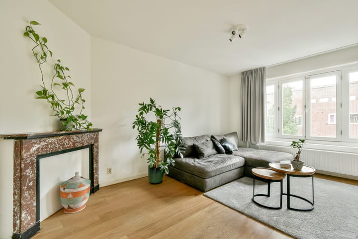 Photo 3 of Aalsmeerweg 31-3