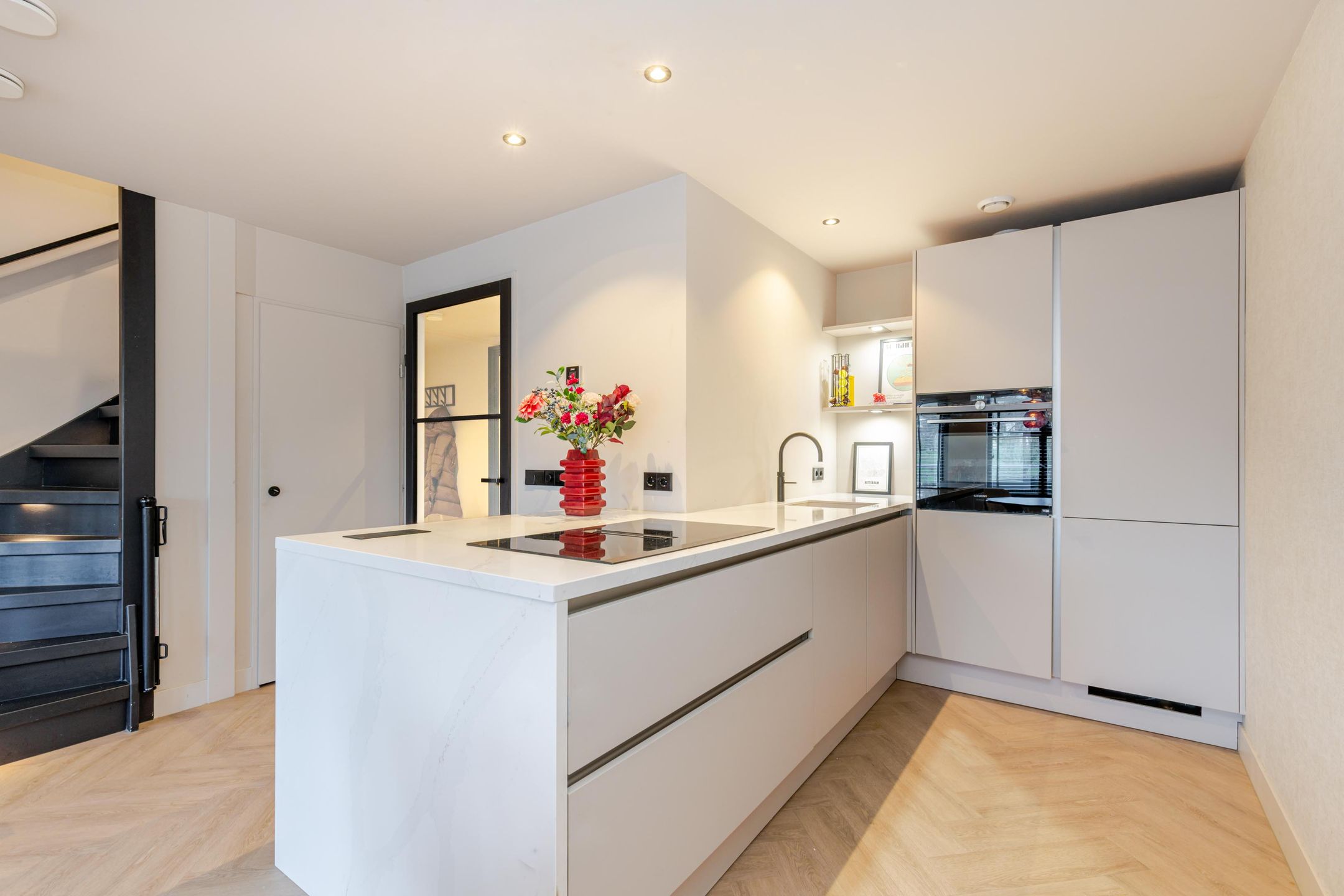 Foto 3 van Mattenbiesstraat 50