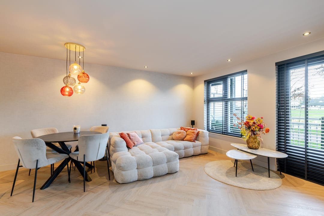 Foto 1 van Mattenbiesstraat 50