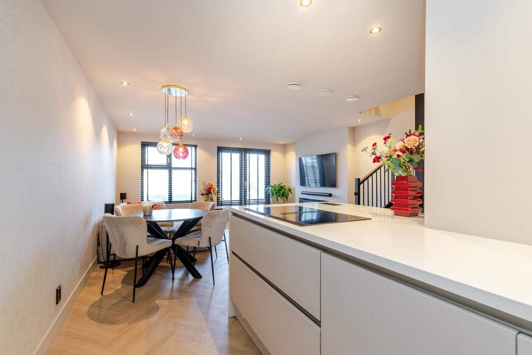 Foto 16 van Mattenbiesstraat 50