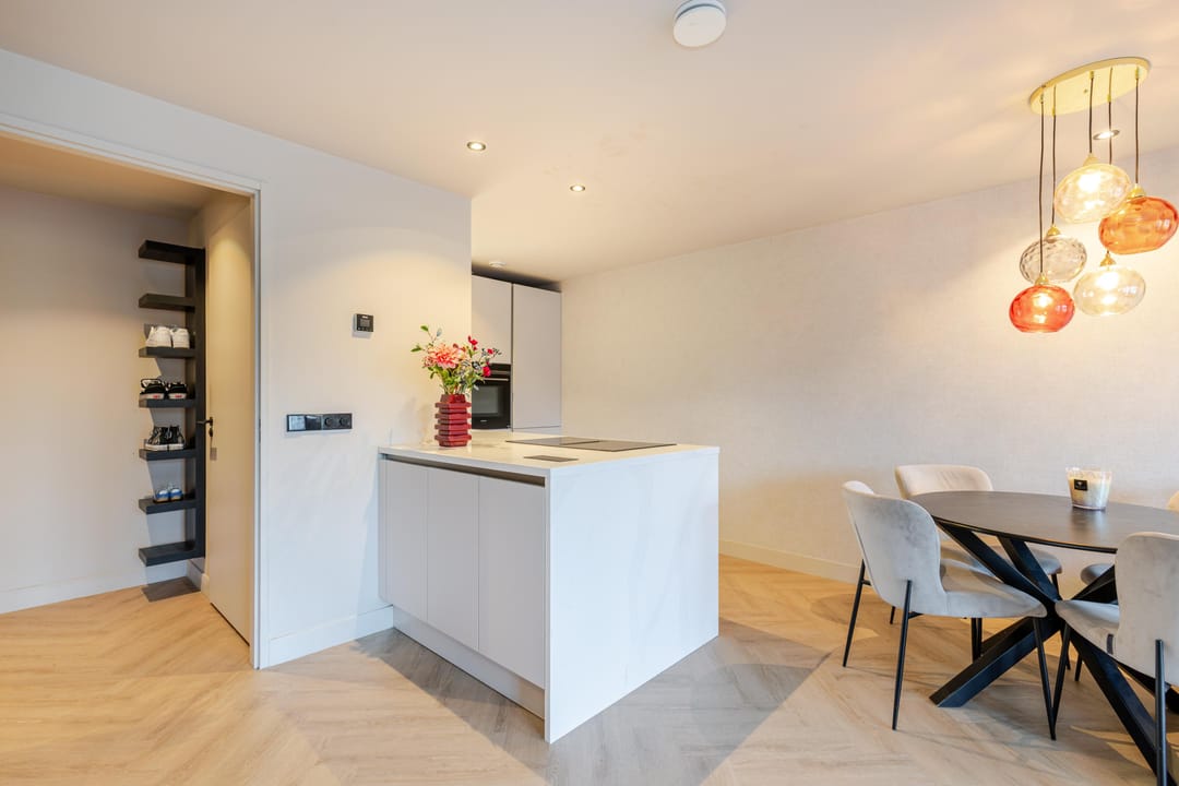 Foto 13 van Mattenbiesstraat 50