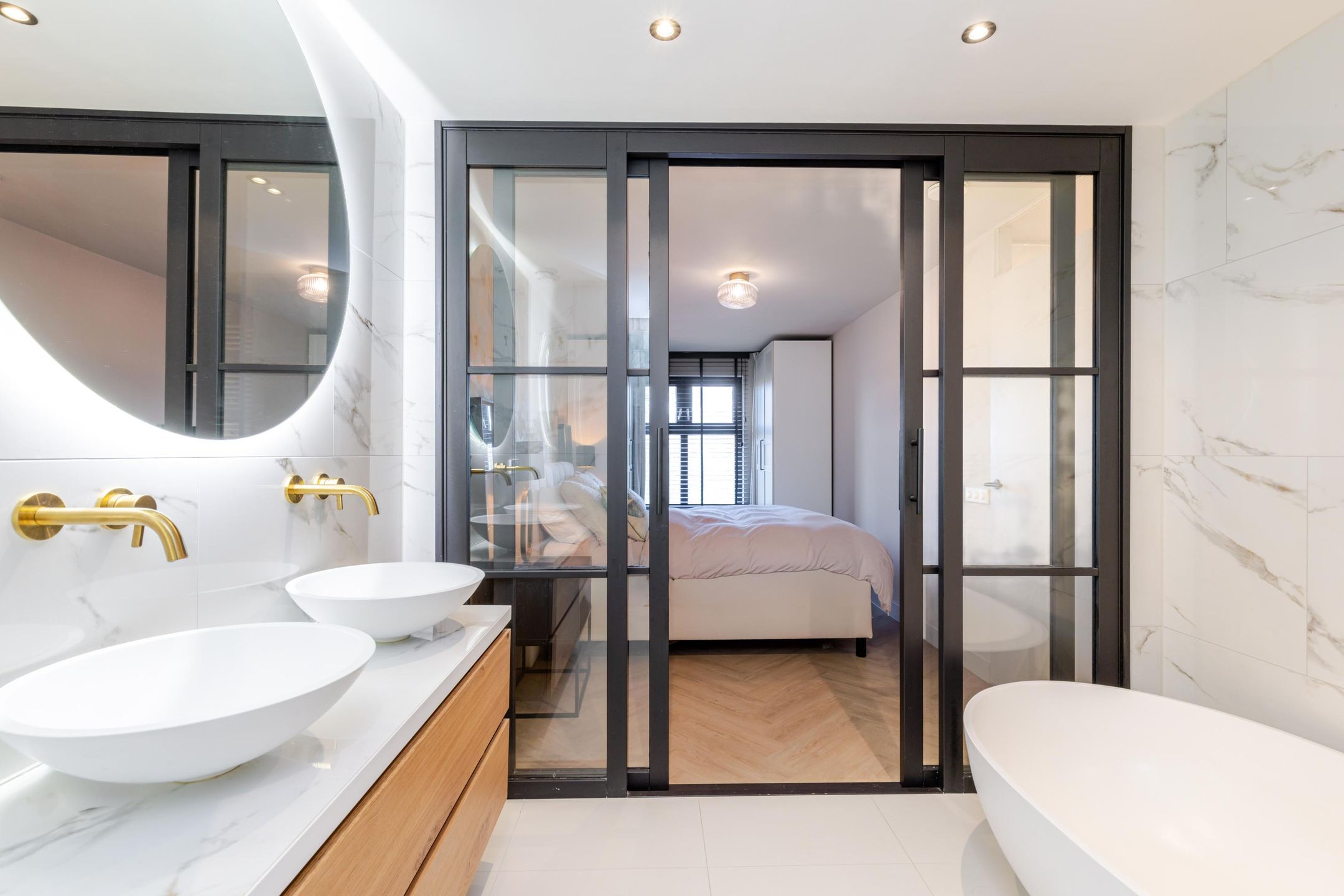 Foto 27 van Mattenbiesstraat 50