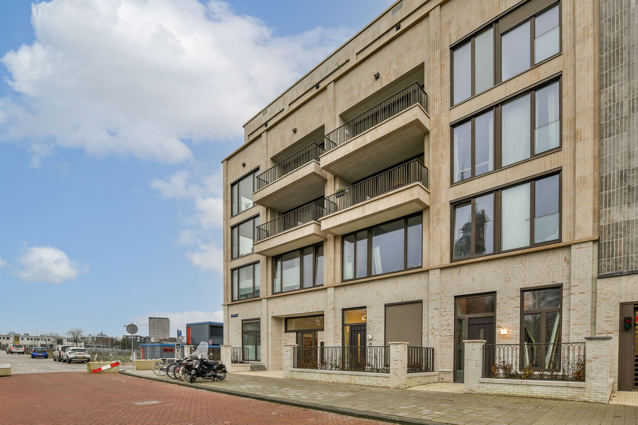 Foto 36 van Kruysweerstraat 257