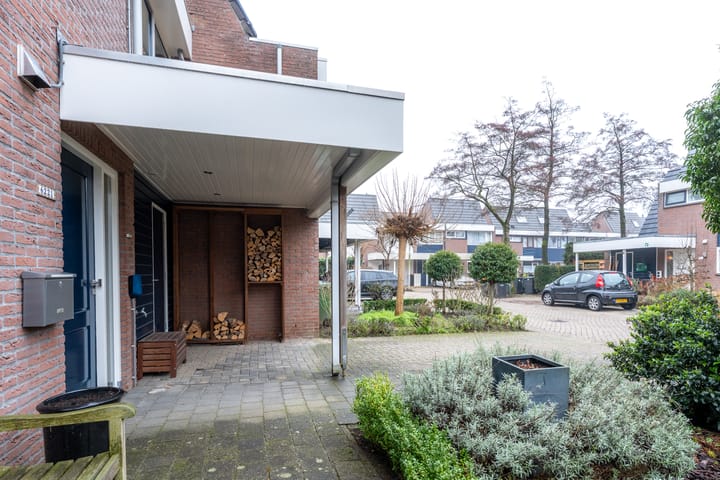 Foto 2 van Brugakker 6221