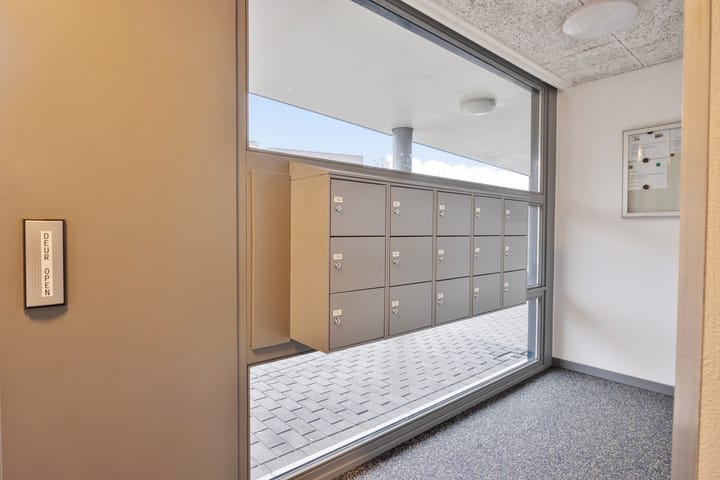 Photo 4 of Maasvelderweg 8-C