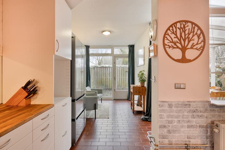 Photo 14 of Heubergerstraat 11