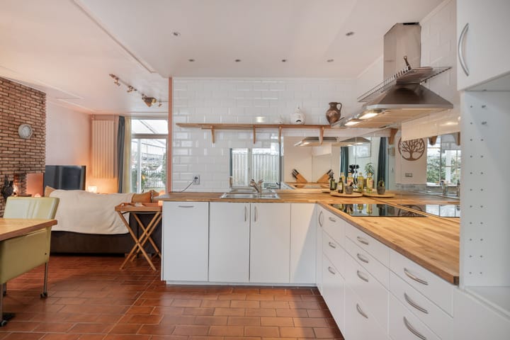 Photo 13 of Heubergerstraat 11