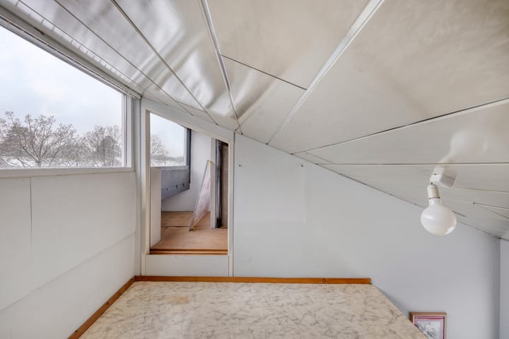 Photo 21 of Heubergerstraat 11