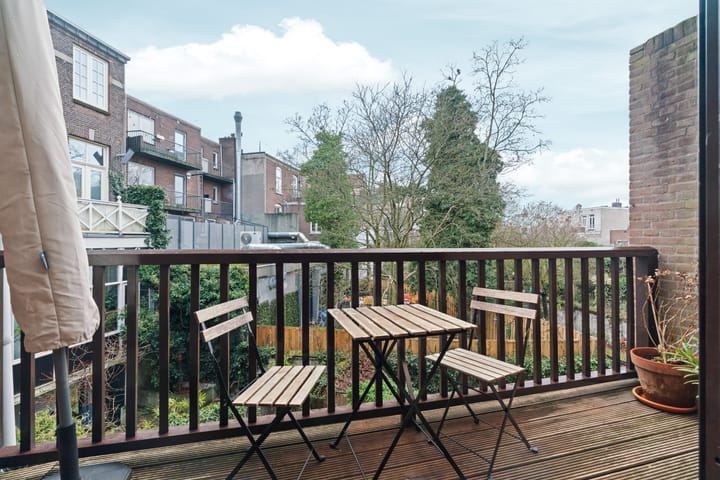 Photo 15 of van Oldenbarneveltstraat 15