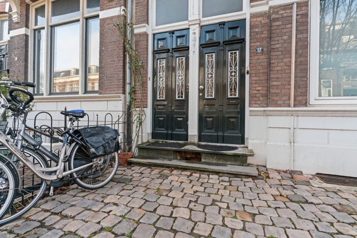 Photo 45 of van Oldenbarneveltstraat 15