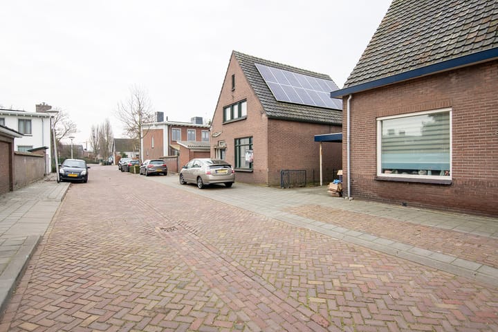 Teugenaarsstraat 89
