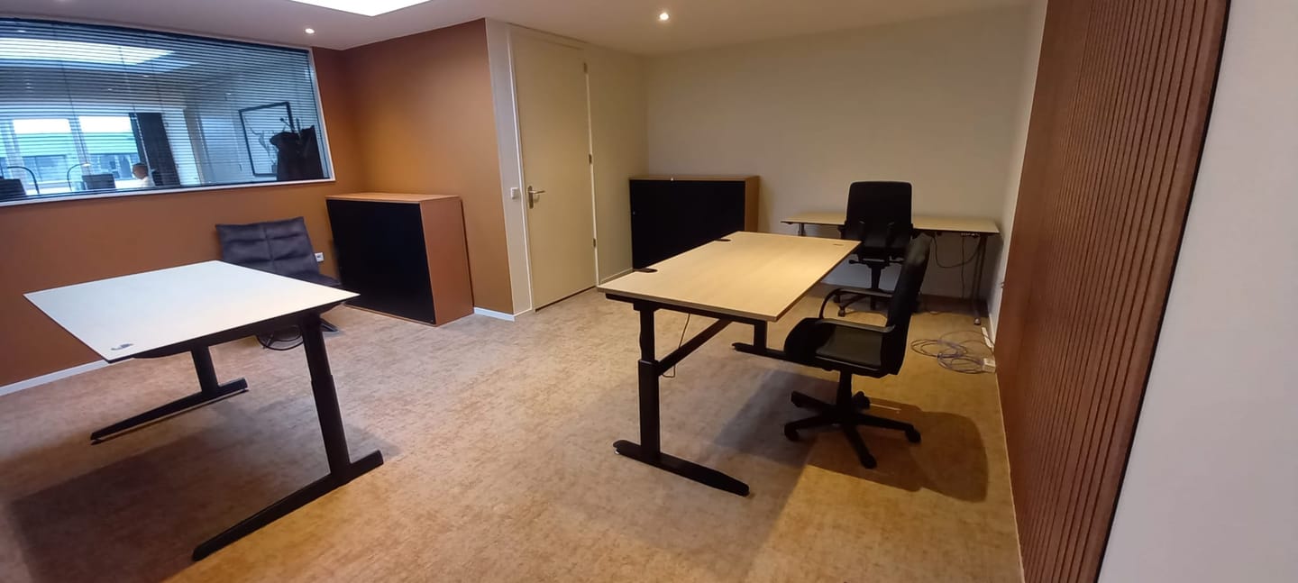 View photo 4 of Eiberkamp 1-C