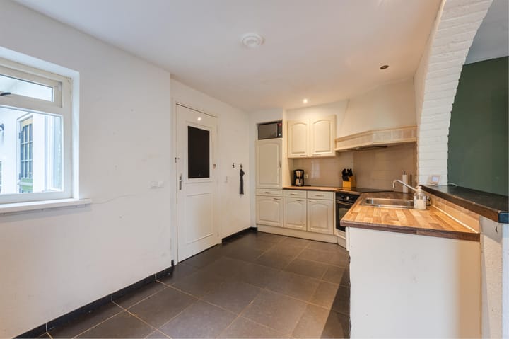 Foto 13 van H.J. Kniggestraat 43