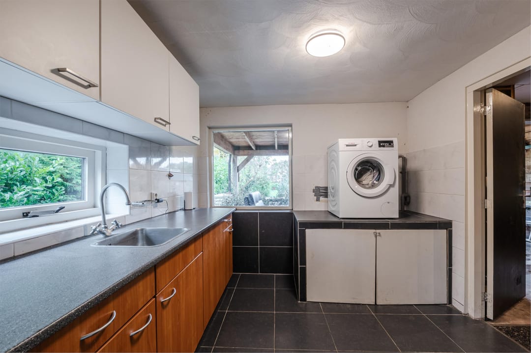 Photo 16 of H.J. Kniggestraat 43