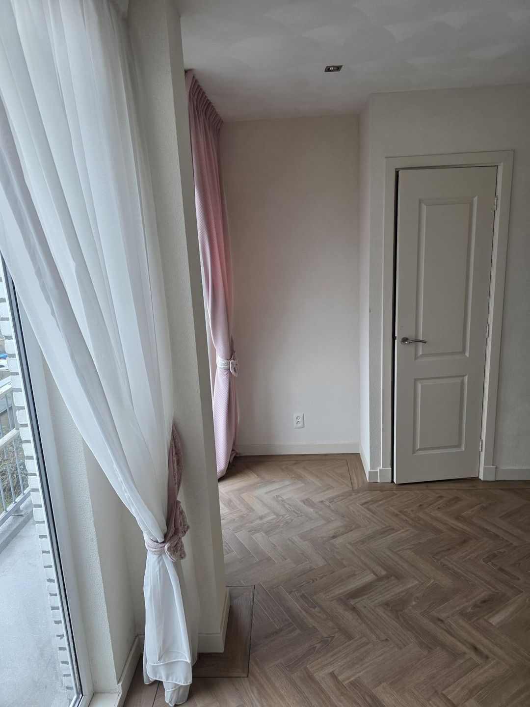 Foto 13 van Veenendaalkade 434