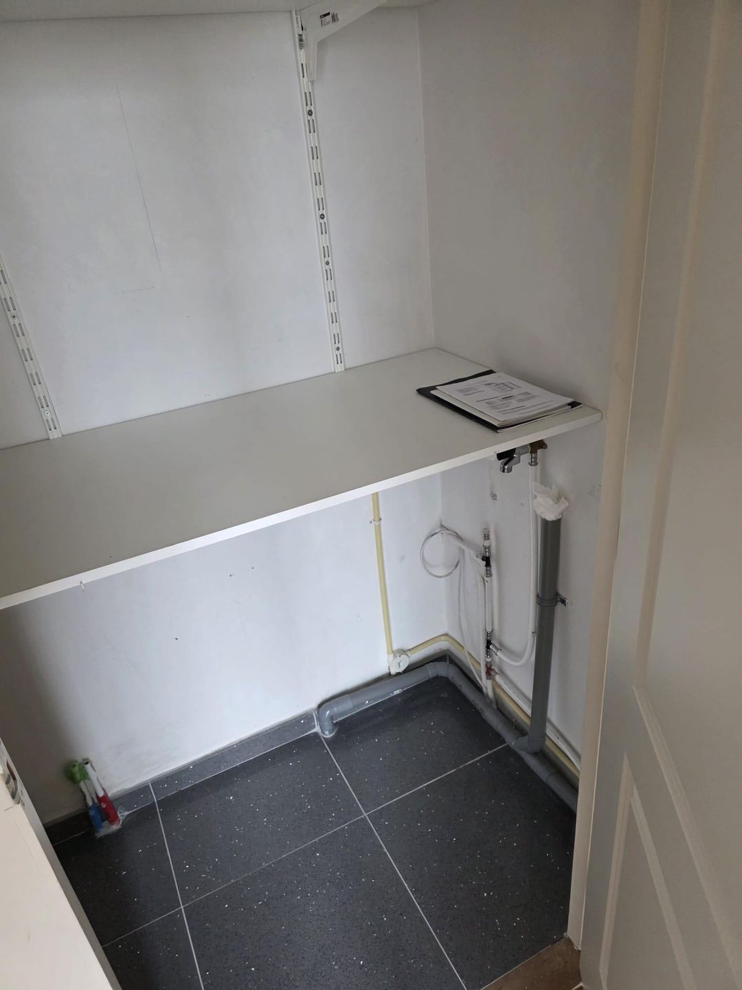 Foto 28 van Veenendaalkade 434