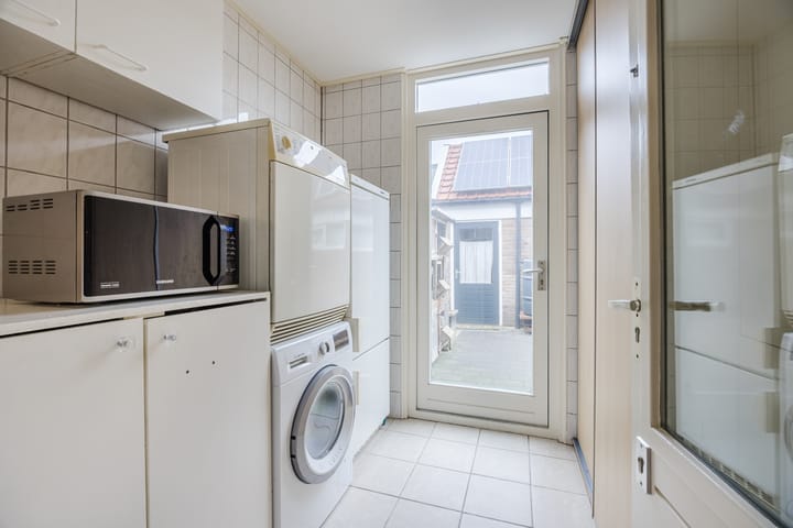 Photo 19 of Gravenstein 24