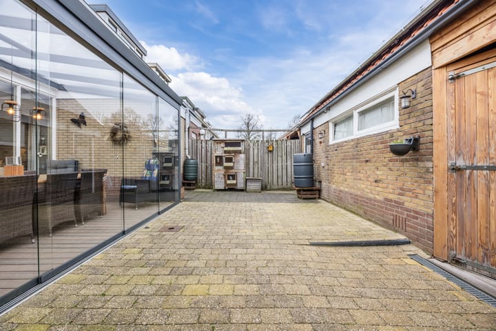 Photo 44 of Gravenstein 24