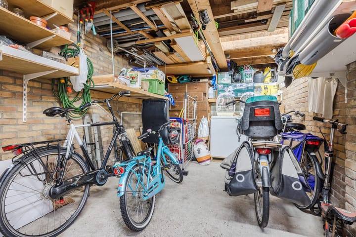 Photo 46 of Gravenstein 24