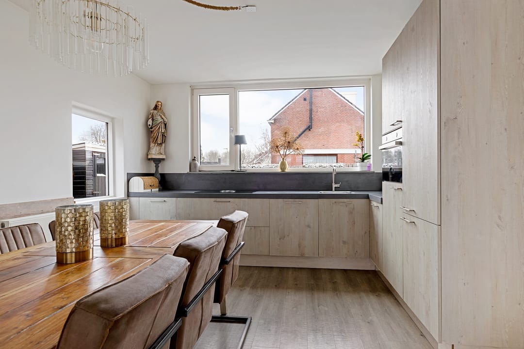 Photo 2 of Tedingh van Berkhoutplantsoen 1