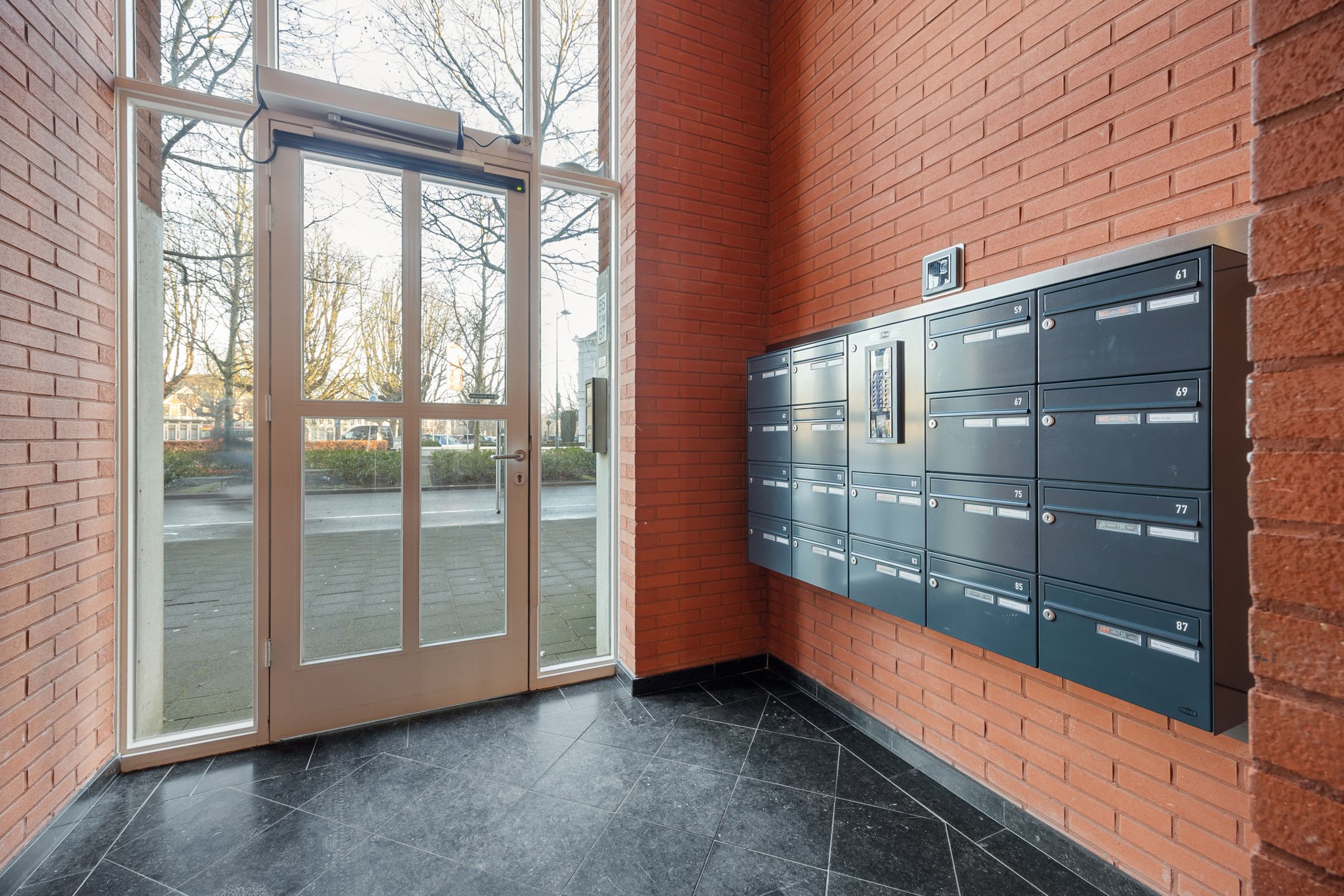 Photo 12 of Sophiastraat 65