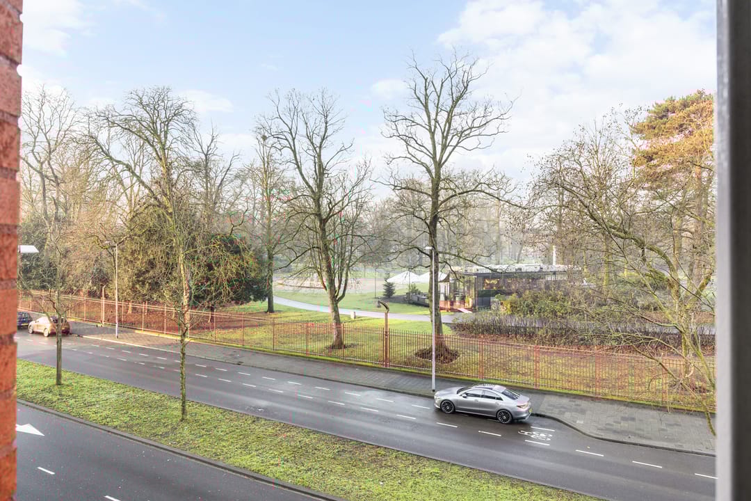 Photo 38 of Sophiastraat 65