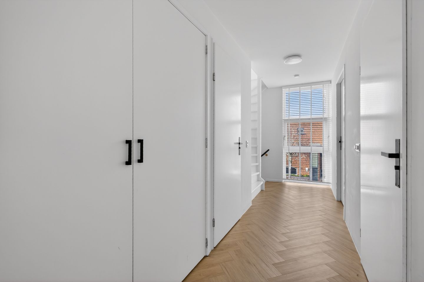 Foto 19 van Balatonmeerlaan 45