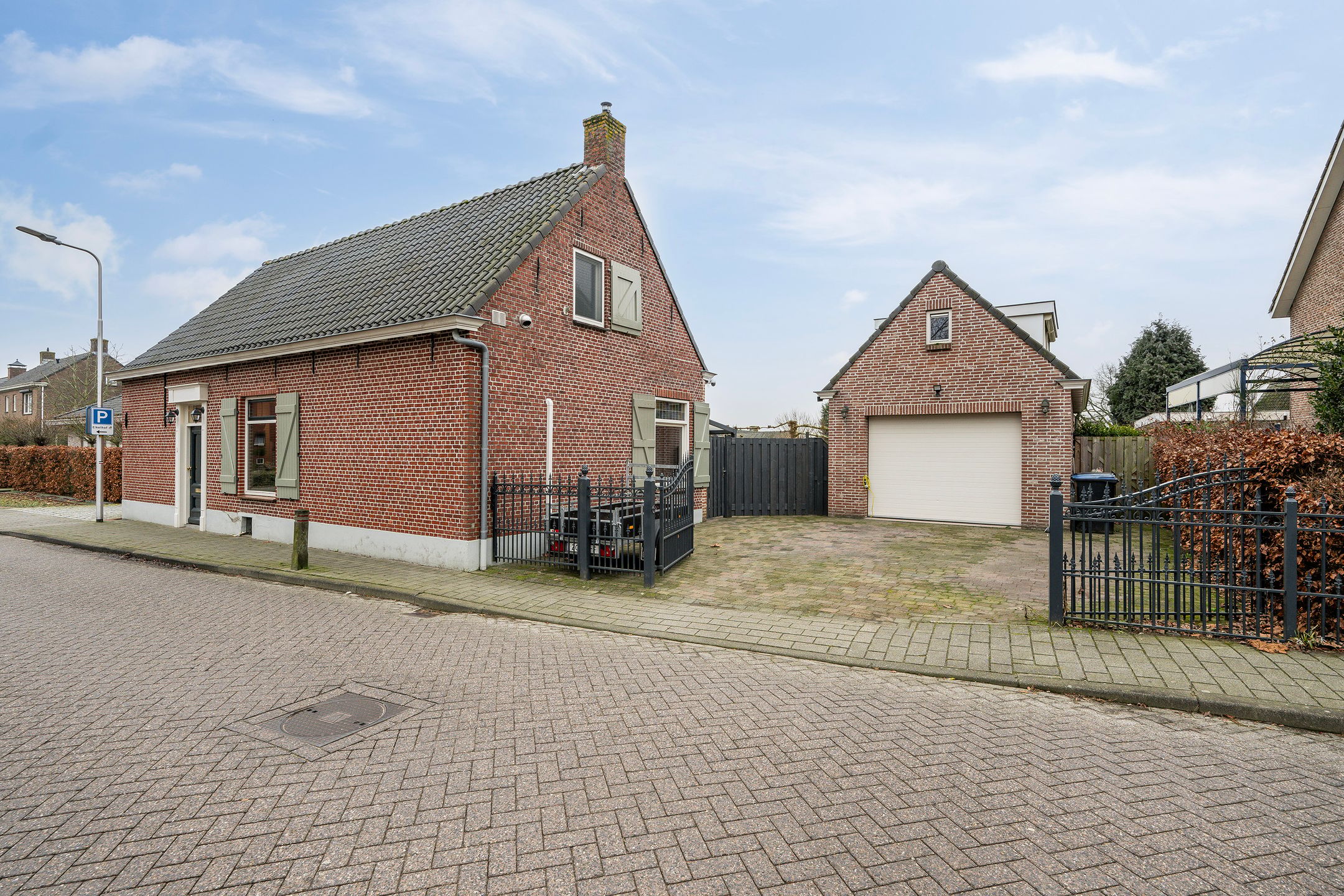 Kerkstraat 64
