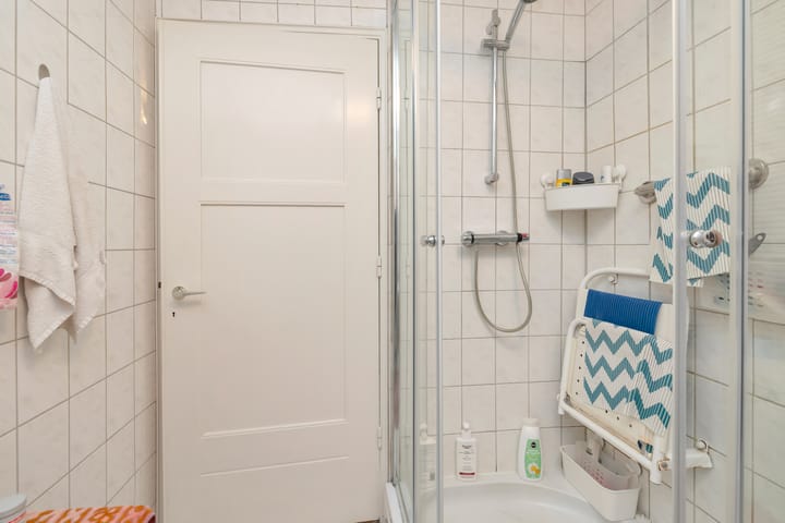 Photo 9 of Jan van Goyenstraat 4