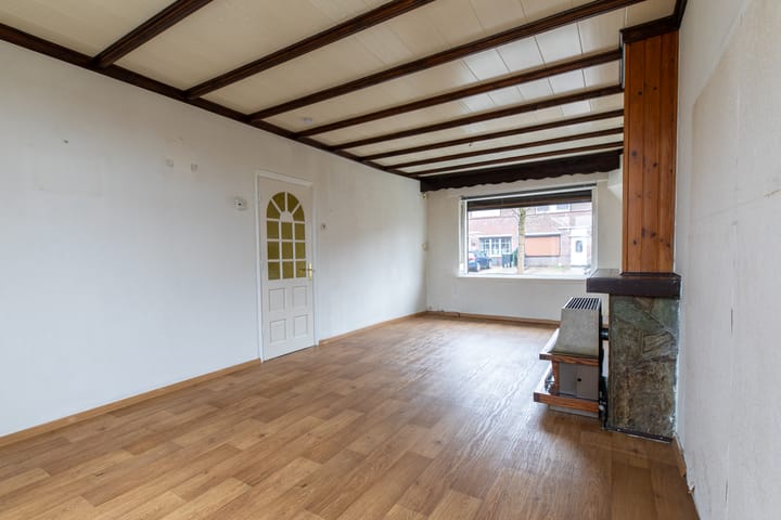 Photo 4 of Torenstraat 38